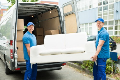 Removal truck hire for Belgravia townhouse moves