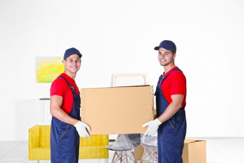 Local storage support for Belgravia home moves and renovations